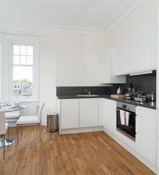 Hammersmith One London Bagian luar foto
