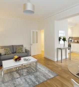 Hammersmith One London Bagian luar foto